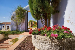 Beautiful 7-Bed Villa in Malaga